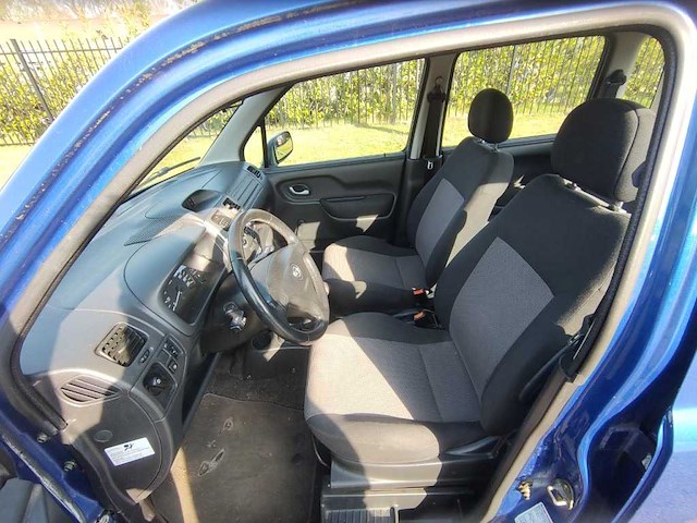 Opel - 2004 - agila - 1.2-16v maxx - 54-pp-nv - afbeelding 12 van  15