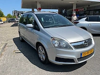 Opel - 2005 - zafira - 1.8 enjoy - 15-rv-rb - afbeelding 2 van  9