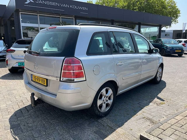 Opel - 2005 - zafira - 1.8 enjoy - 15-rv-rb - afbeelding 3 van  9