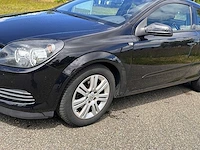 Opel - 2006 - astra gtc - 1.6 edition - 21-th-bl - afbeelding 11 van  18