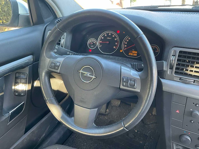 Opel - 2006 - vectra - 52-sz-jh - afbeelding 29 van  33