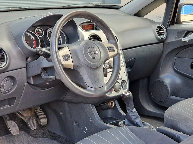 Opel - 2007 - corsa - 1.2-16v enjoy - 29-xv-fd - afbeelding 10 van  23