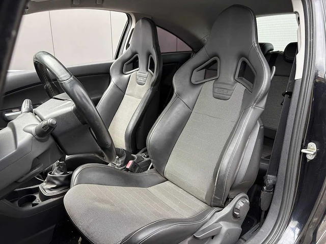 Opel - 2007 - corsa - 1.6-16v t opc - 03-xs-jh - afbeelding 9 van  19