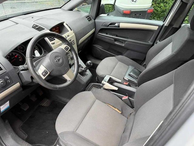 Opel - 2008 - zafira - 1.8 business - 13-pzz-5 - afbeelding 11 van  15