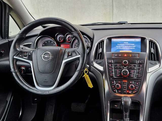 Opel - 2010 - astra - 1.6 turbo cosmo - 25-nsj-8 - automaat - afbeelding 5 van  26