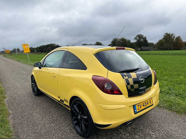 Opel - 2010 - corsa - 1.4-16v cosmo - zv-484-k - afbeelding 14 van  15