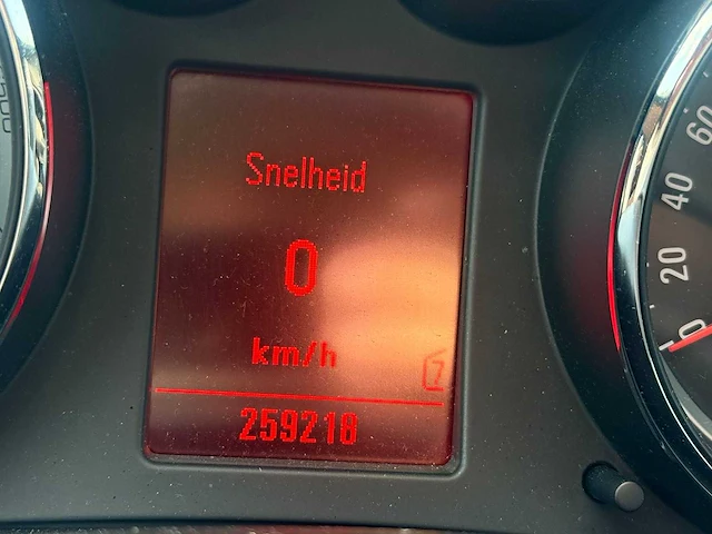 Opel - 2010 - insignia - 1.6 edition - 78-ltj-7 - afbeelding 3 van  12