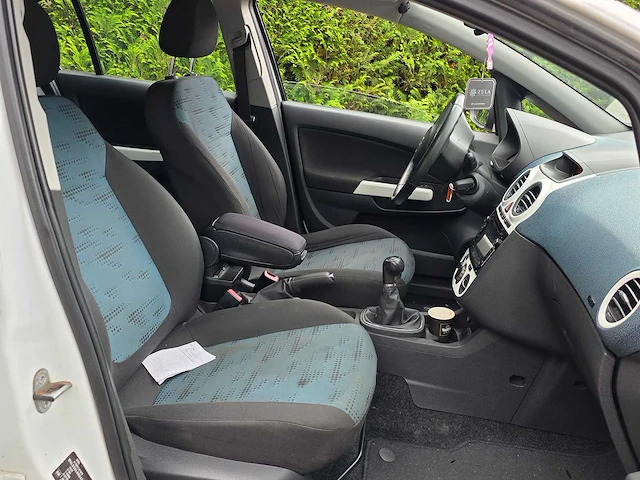Opel - 2011 - corsa - 1.3 cdti ecof.s ed. - 17-ptl-4 - afbeelding 3 van  13