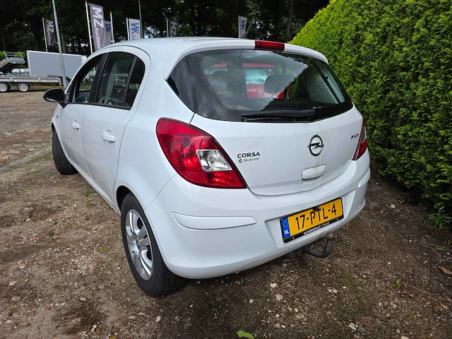 Opel - 2011 - corsa - 1.3 cdti ecof.s ed. - 17-ptl-4 - afbeelding 9 van  13