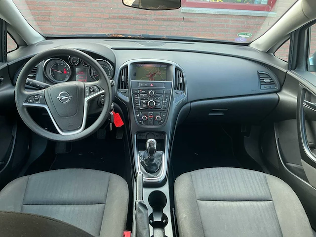 Opel - 2012 - astra - 1.4 turbo bns. edit. - personenauto - afbeelding 8 van  11