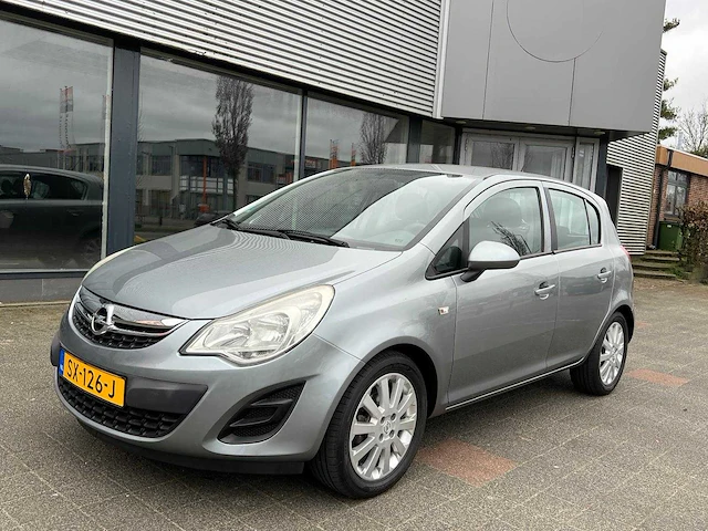 Opel - 2013 - corsa - 1.4-16v ann. edition - sx-126-j - afbeelding 1 van  16