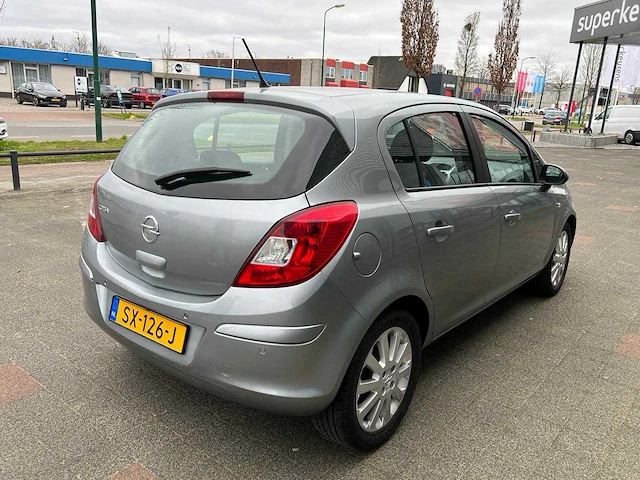 Opel - 2013 - corsa - 1.4-16v ann. edition - sx-126-j - afbeelding 10 van  16