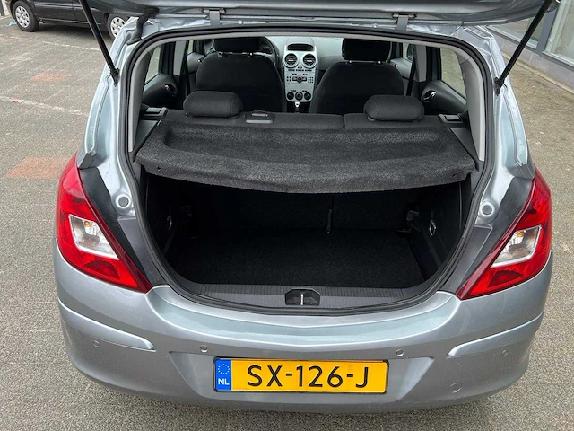 Opel - 2013 - corsa - 1.4-16v ann. edition - sx-126-j - afbeelding 13 van  16