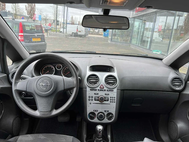 Opel - 2013 - corsa - 1.4-16v ann. edition - sx-126-j - afbeelding 16 van  16