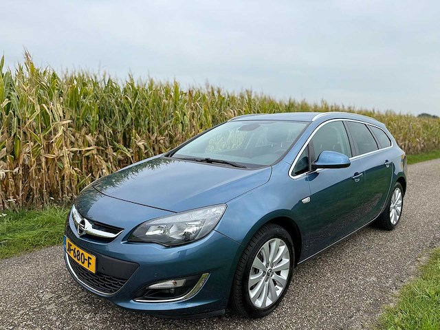 Opel - 2015 - astra sports tourer - 1.4 turbo sport + - jf-680-f - afbeelding 1 van  13