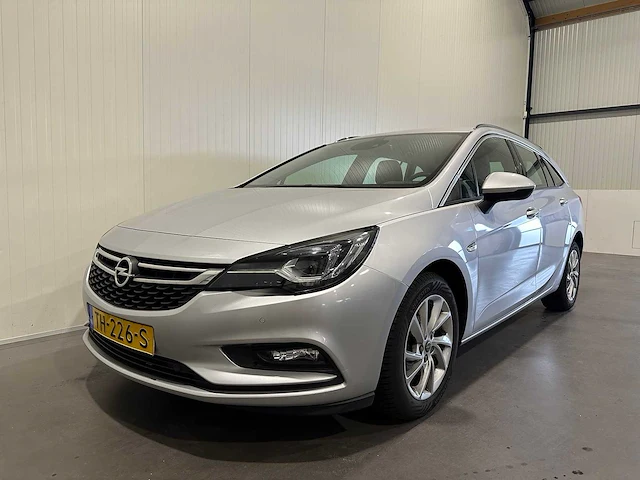 Opel - 2018 - astra sports tourer - 1.0 innovation - personenauto - afbeelding 1 van  25