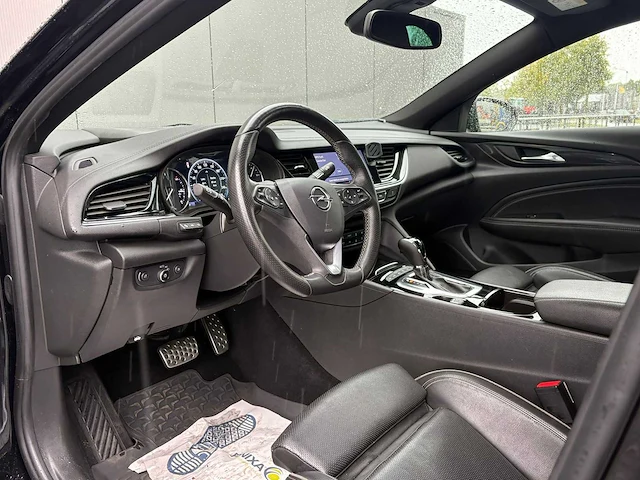Opel - 2019 - insignia grand sport - 2.0 biturbo 4x4 gsi - jdv-14-v - afbeelding 2 van  23