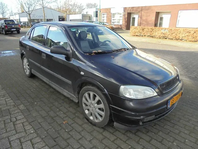 Opel - astra - 1.6-16v sport ed.ii - 65-jx-bx - afbeelding 4 van  11