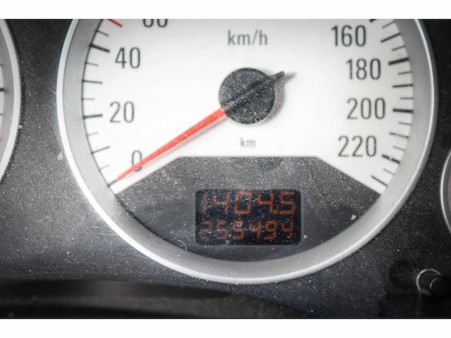 Opel - astra - 1.6-16v sport ed.ii 49-nl-fd - afbeelding 2 van  17