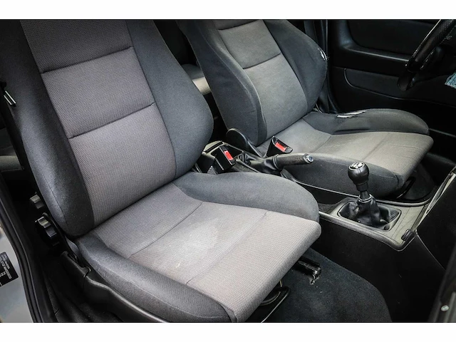 Opel - astra - 1.6-16v sport ed.ii 49-nl-fd - afbeelding 6 van  17