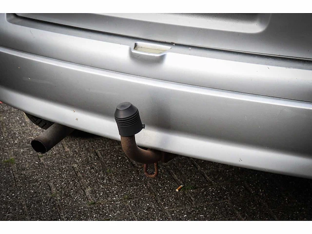 Opel - astra - 1.6-16v sport ed.ii 49-nl-fd - afbeelding 7 van  17