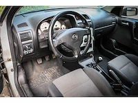Opel - astra - 1.6-16v sport ed.ii 49-nl-fd - afbeelding 13 van  17