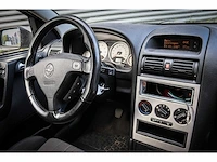 Opel - astra - 1.6-16v sport ed.ii 49-nl-fd - afbeelding 16 van  17