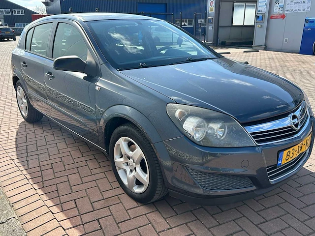 Opel - astra - 1.6 business - personenauto - afbeelding 8 van  12