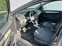 Opel - astra - 1.6 business - personenauto - afbeelding 9 van  12