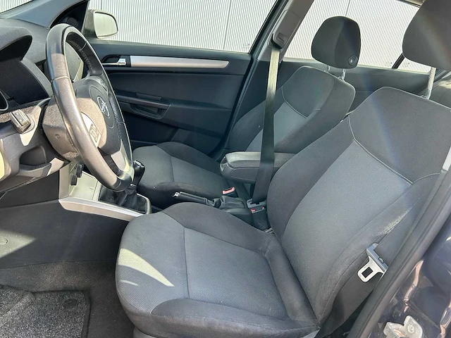 Opel - astra - 1.6 business - personenauto - afbeelding 10 van  12