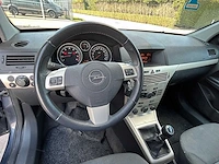 Opel - astra - 1.6 business - personenauto - afbeelding 12 van  12