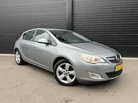 Opel - astra - 1.6 edition - 82-lkx-5 - 2010 - afbeelding 18 van  24