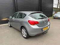 Opel - astra - 1.6 edition - 82-lkx-5 - 2010 - afbeelding 20 van  24