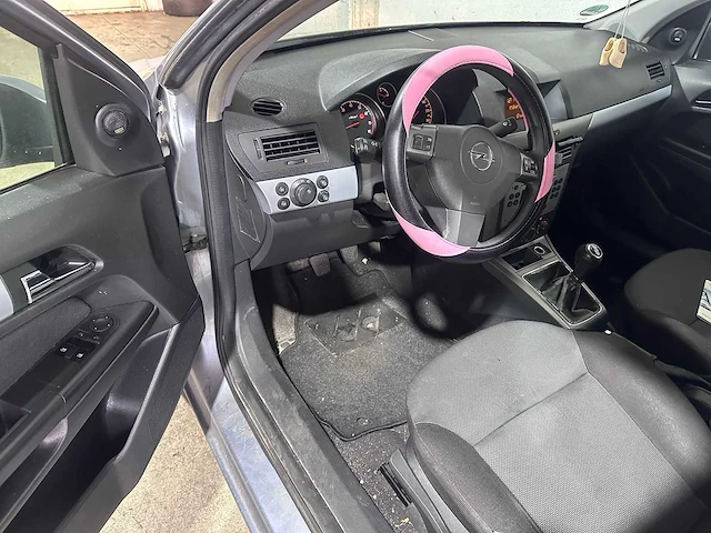 Opel - astra - 1.6 enjoy - 30-rl-rh - afbeelding 17 van  19