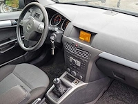 Opel - astra - 1.6 enjoy - 38-pn-zf - 2004 - nap - afbeelding 8 van  18