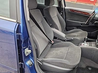 Opel - astra - 1.6 essentia - 94-xrp-7 - 2004 - afbeelding 10 van  20