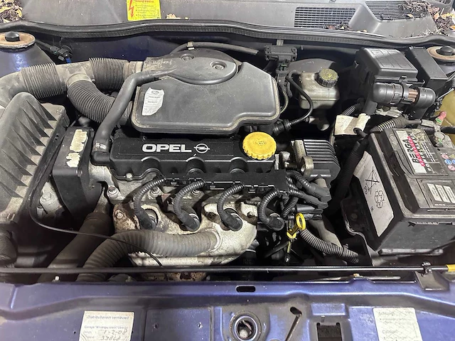 Opel - astra - 1.6 gl - 89-dd-fp - afbeelding 7 van  17