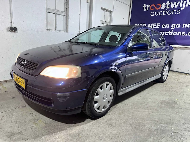 Opel - astra - 1.6 gl - 89-dd-fp - afbeelding 1 van  17
