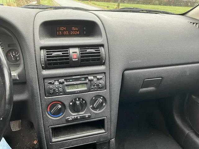Opel - astra - 1.6 pearl - personenauto - 2000 - afbeelding 9 van  38
