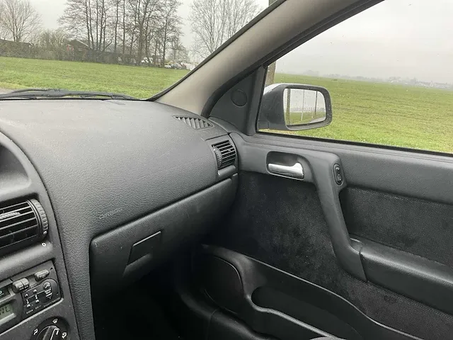 Opel - astra - 1.6 pearl - personenauto - 2000 - afbeelding 10 van  38