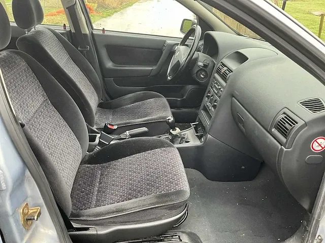 Opel - astra - 1.6 pearl - personenauto - 2000 - afbeelding 15 van  38