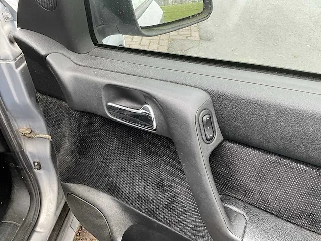 Opel - astra - 1.6 pearl - personenauto - 2000 - afbeelding 16 van  38