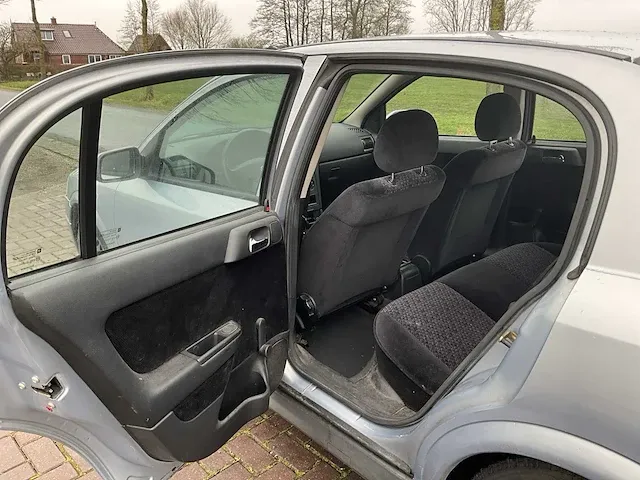 Opel - astra - 1.6 pearl - personenauto - 2000 - afbeelding 21 van  38