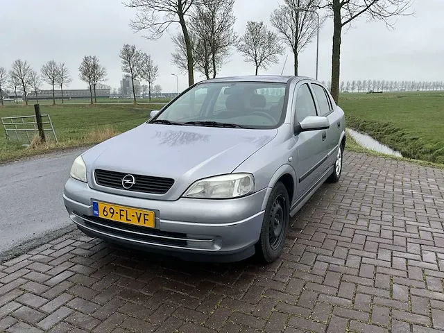 Opel - astra - 1.6 pearl - personenauto - 2000 - afbeelding 12 van  38