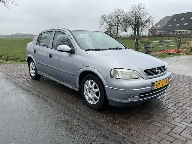Opel - astra - 1.6 pearl - personenauto - 2000 - afbeelding 33 van  38