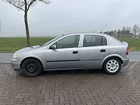 Opel - astra - 1.6 pearl - personenauto - 2000 - afbeelding 34 van  38