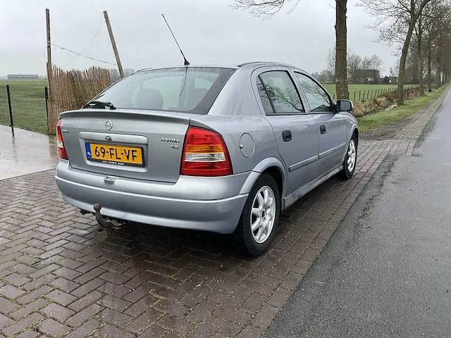 Opel - astra - 1.6 pearl - personenauto - 2000 - afbeelding 37 van  38