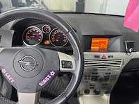 Opel - astra gtc - 1.4 temptation - 64-zd-ns - afbeelding 10 van  20