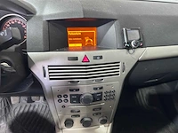 Opel - astra gtc - 1.4 temptation - 64-zd-ns - afbeelding 14 van  20