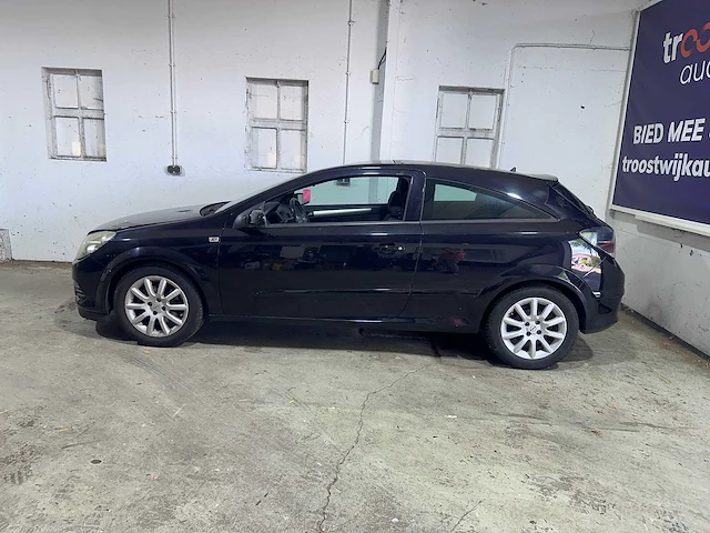 Opel - astra gtc - 1.4 temptation - 64-zd-ns - afbeelding 2 van  20
